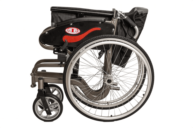 Faltbarer Aktivrollstuhl mit Aluminiumrahmen – AT52309