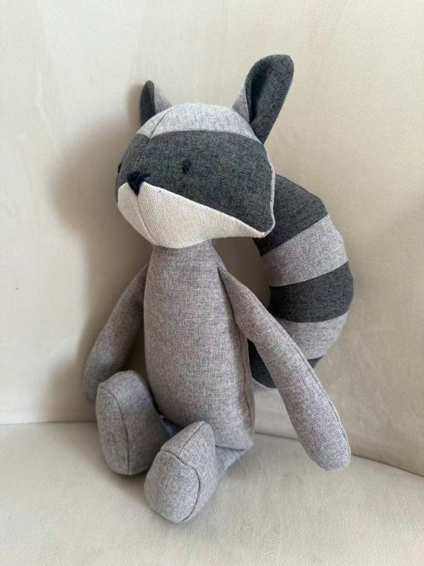 Kuscheltier Spielzeug Wil der Waschbär mit Knisterohren & Oekotexstoff