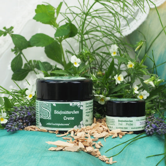 Stiefmütterchen Creme
