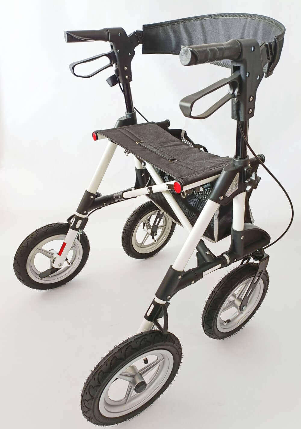 Antar Outdoor Rollator mit Luftbereifung - AT51031