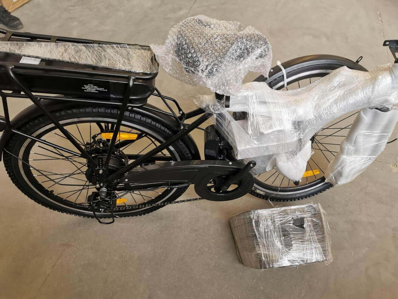 Urbanes E-Bike für Damen „ZF10“, 26″ – B-Ware Angebot