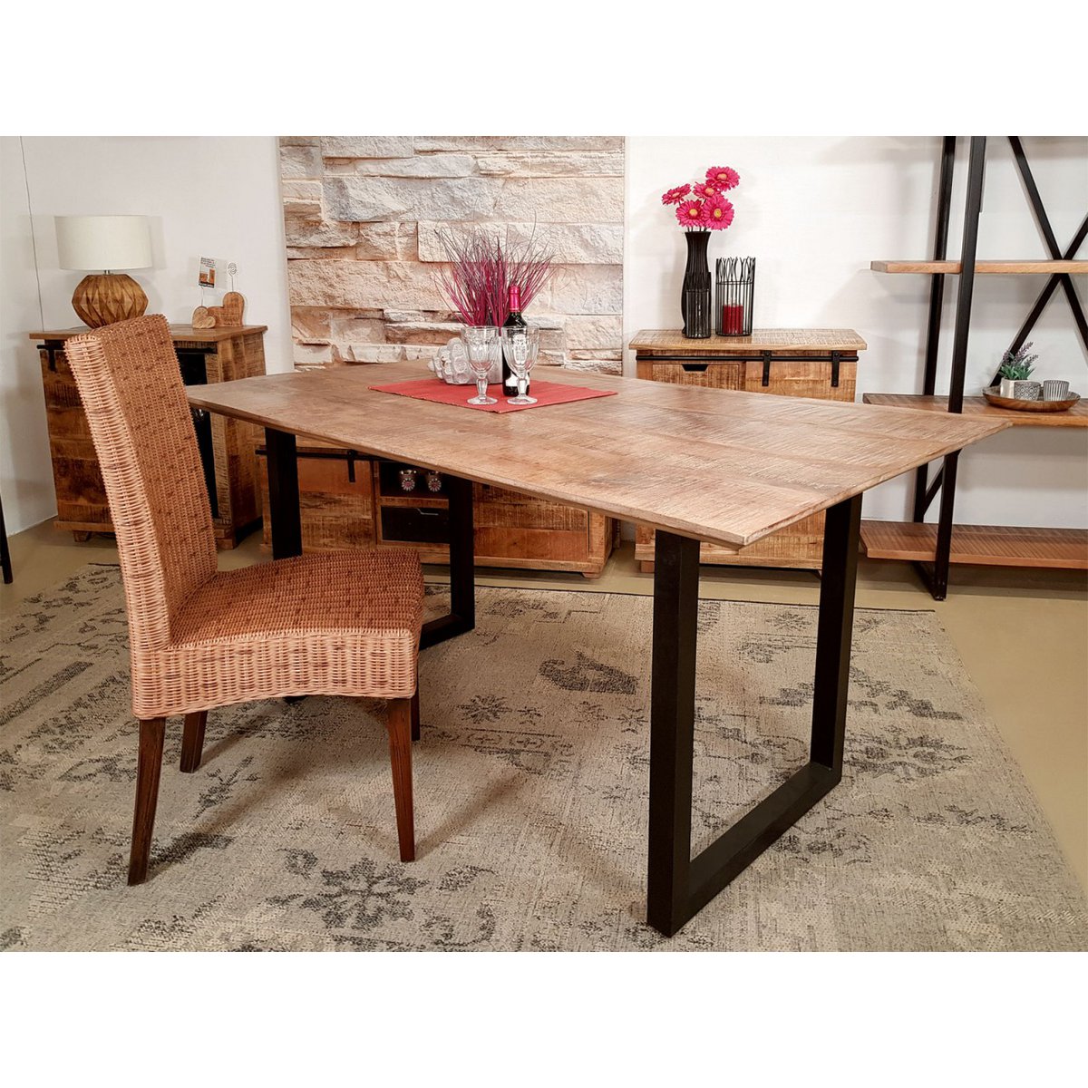 Esstisch - Liverpool - 120x80 - 160x90 u. 200x100 cm - Mangoholz massiv